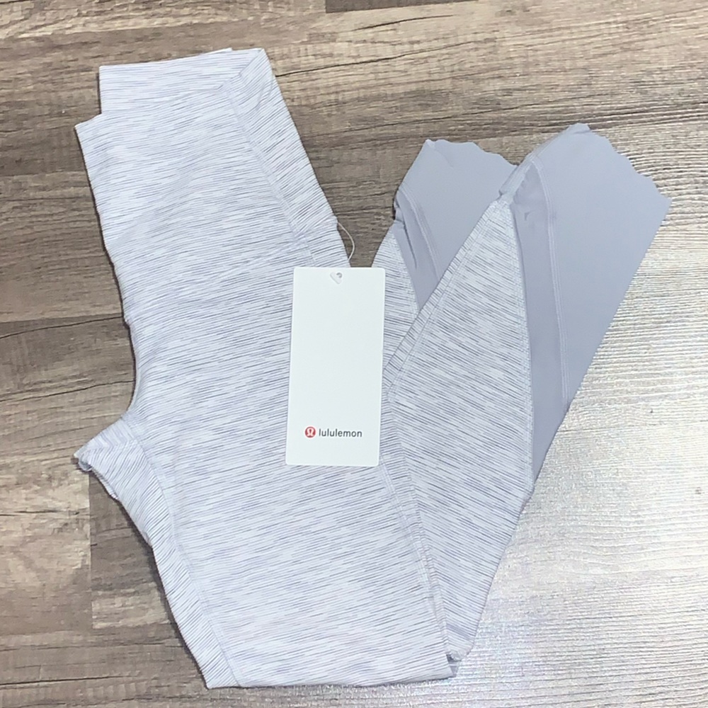Lululemon leggings -wunder under HR crop